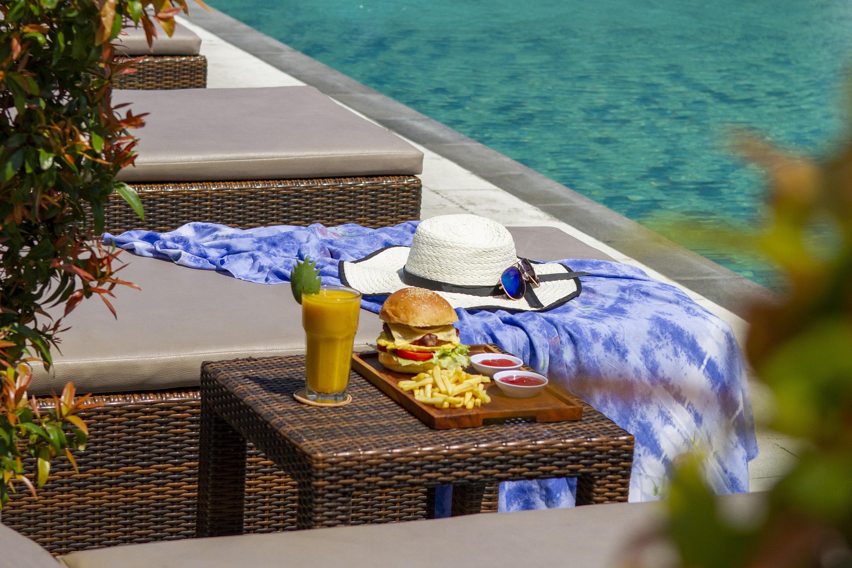 Primebiz Hotel Kuta Kuta Lombok Exteriör bild