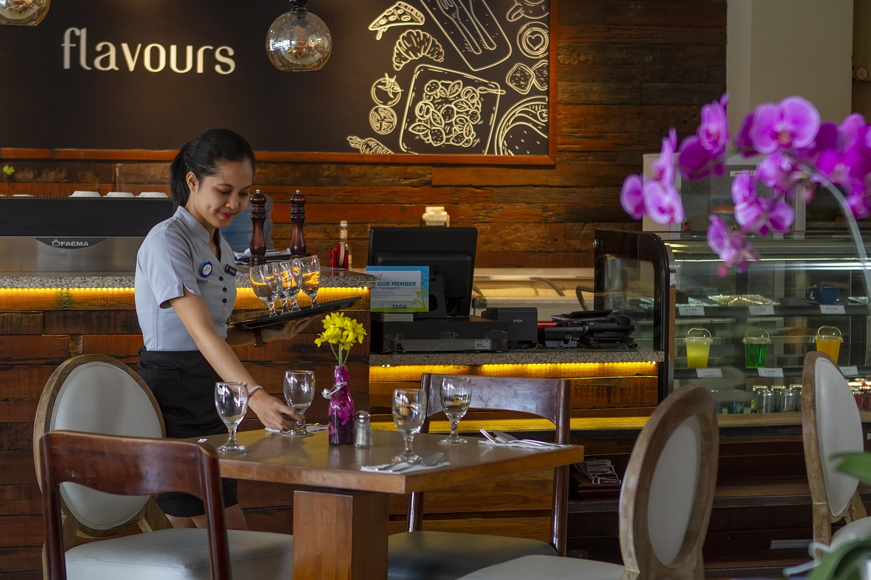 Primebiz Hotel Kuta Kuta Lombok Exteriör bild
