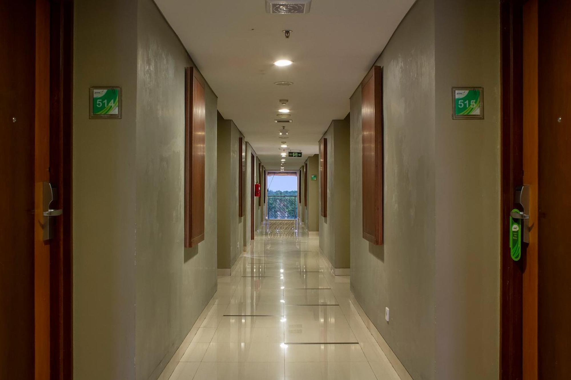 Primebiz Hotel Kuta Kuta Lombok Exteriör bild